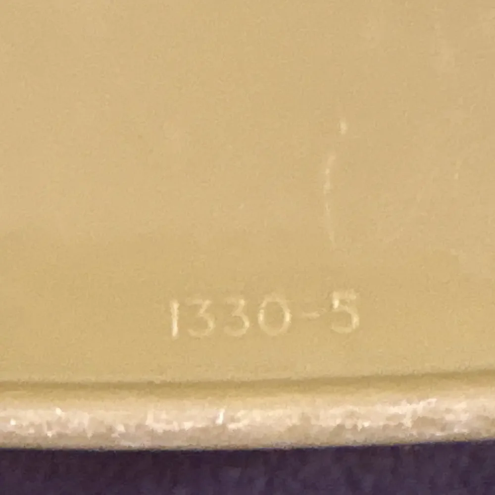 Tupperware 1330-5 Vintage Square Storage Container Snap Lid Green/Beige 1330ml